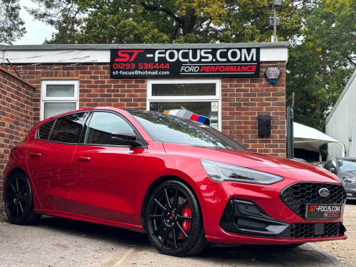 Ford Focus  2.3T EcoBoost ST TRACK PACK, 1 OWNER, 11,000 MILES, FULL FORD SERVICE HISTO