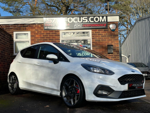 Ford Fiesta  1.5T EcoBoost ST-3 5dr, FULL FORD SERVICE HISTORY, LOW OWNERS, PANO ROOF, B 