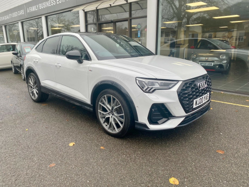 Audi Q3  2.0 TFSI 45 Vorsprung Sportback 5dr Petrol S Tronic quattro Euro 6 (s/s) (2