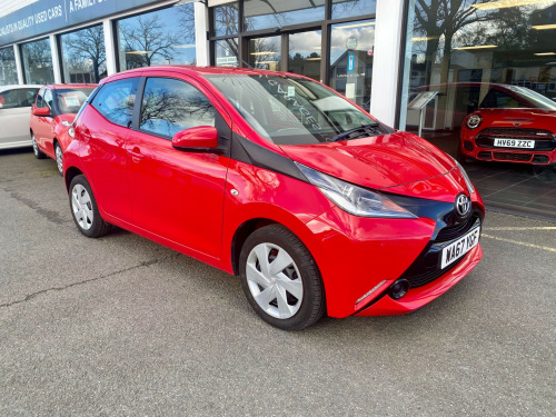 Toyota AYGO  1.0 VVT-i x-play Hatchback 5dr Petrol Manual Euro 6 (68 ps)