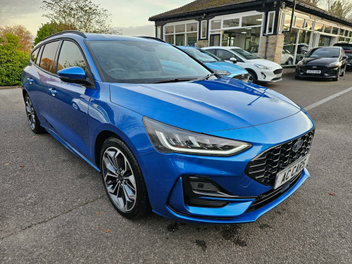 Ford Focus  ST-LINE X 5-Door