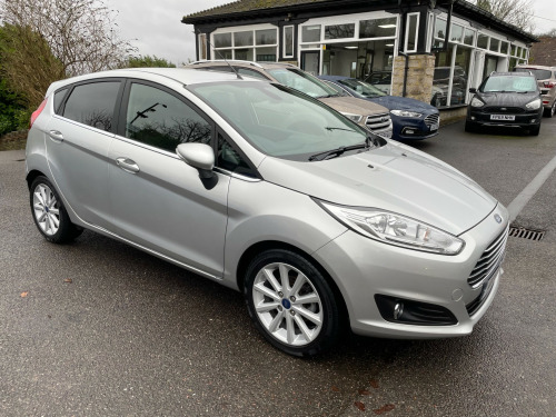 Ford Fiesta  TITANIUM TDCI 5-Door