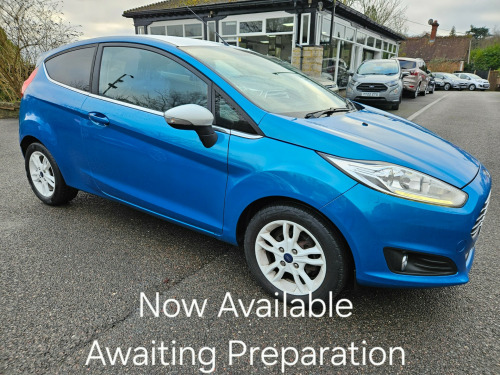 Ford Fiesta  ZETEC BLUE EDITION SPRING 3-Door