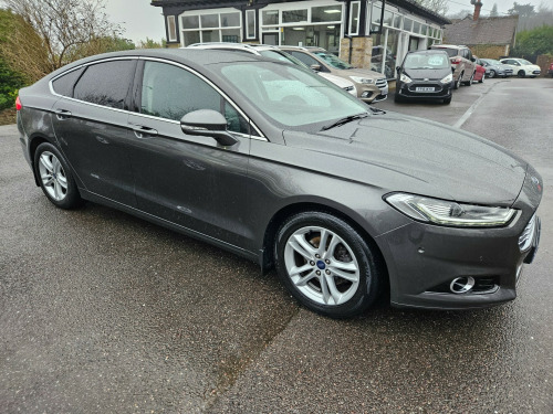 Ford Mondeo  TITANIUM 5-Door