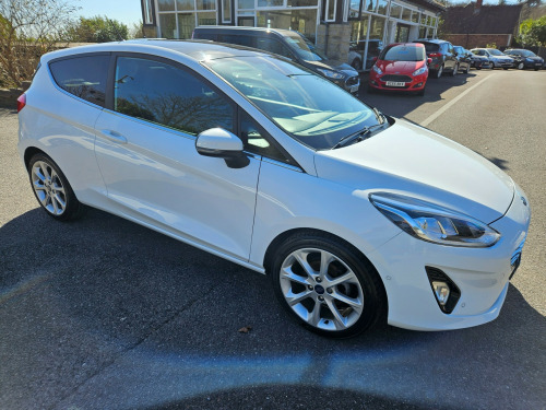 Ford Fiesta TITANIUM 3-Door
