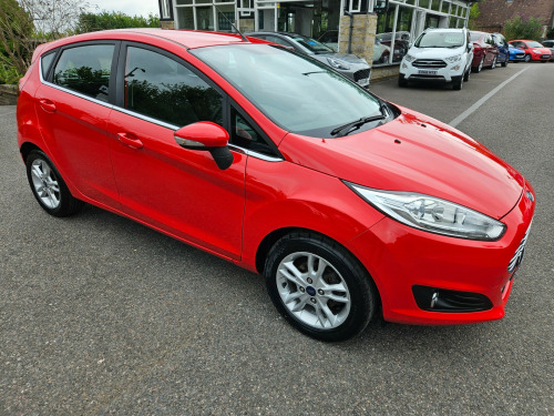 Ford Fiesta  ZETEC 5-Door