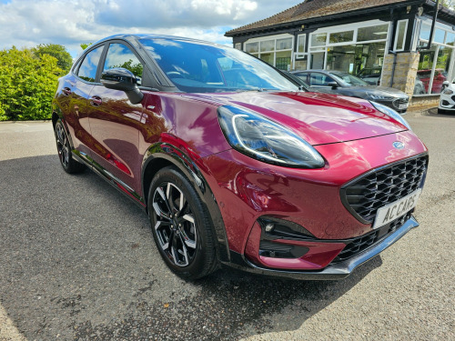 Ford Puma  VIVID RUBY EDITION MHEV 5-Door