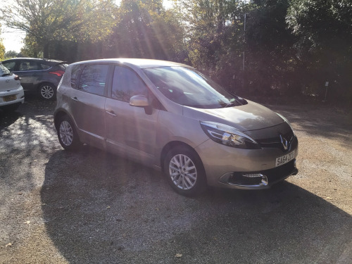 Renault Scenic  1.5 dCi Dynamique TomTom Energy 5dr [Start Stop]