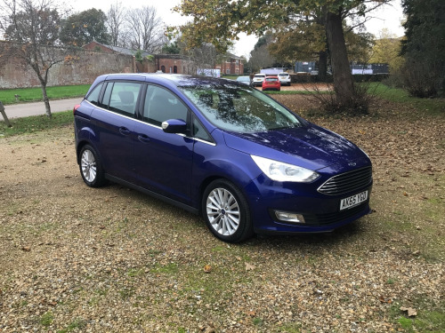 Ford Grand C-MAX  1.5 TDCi Titanium 5dr