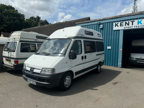 Ford Pavo  Peugeot Boxer 