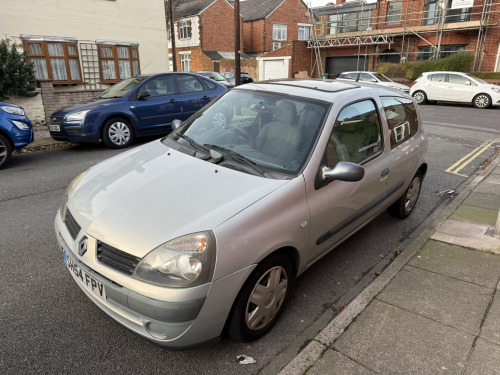 Renault Clio  1.4 16V Expression 3dr Auto