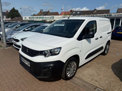 Peugeot Partner  1000 1.5 BlueHDi 100 Professional Van
