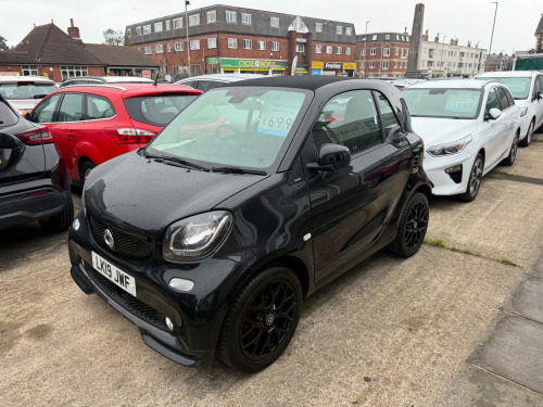 Smart fortwo  1.0 Urban Shadow Edition 2dr