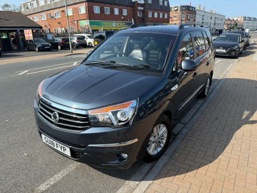 Ssangyong Turismo  2.2 EX 5dr Tip Auto