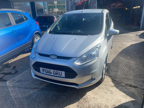 Ford B-Max  1.6 Zetec MPV 5dr Petrol Powershift Euro 5 (105 ps)