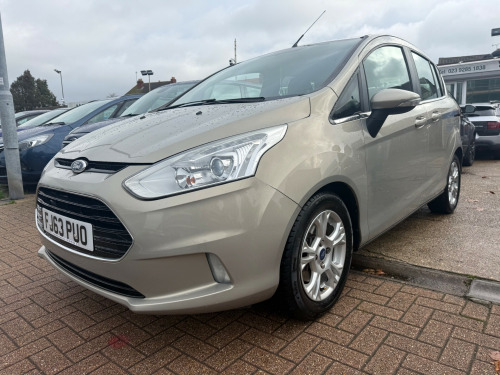 Ford B-Max  1.6 Zetec MPV 5dr Petrol Powershift Euro 5 (105 ps)