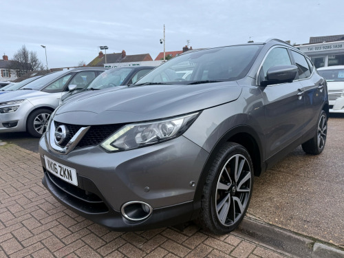 Nissan Qashqai  1.5 dCi Tekna SUV 5dr Diesel Manual 2WD Euro 6 (s/s) (110 ps) 