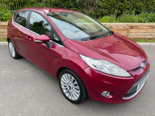 Ford Fiesta  1.6 TDCi Titanium 5dr