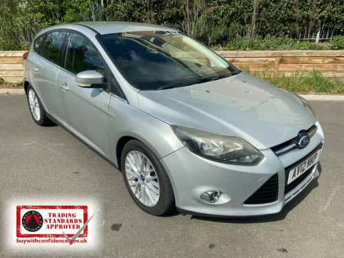 Ford Focus  1.6 125 Titanium 5dr