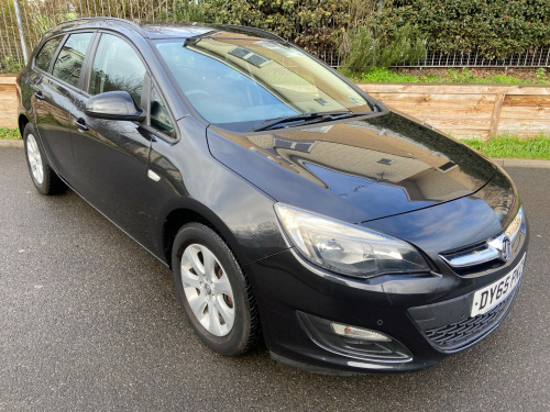 Vauxhall Astra  1.6i Design Sports Tourer 5dr Petrol Manual Euro 6 (115 ps) 