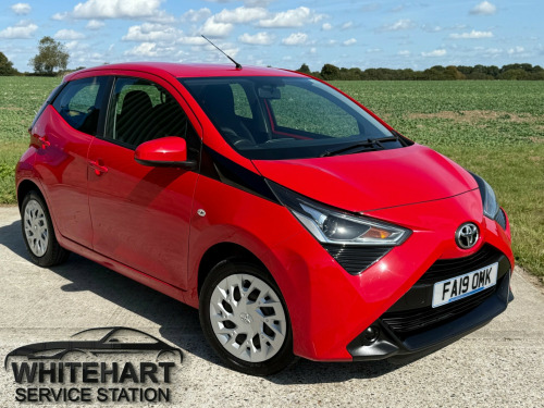 Toyota AYGO  1.0 VVT-i x-play Hatchback 5dr Petrol Manual Euro 6 (71 ps)