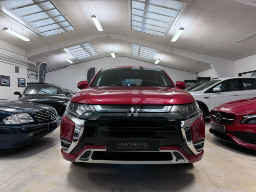 Mitsubishi Outlander  2.4h TwinMotor 13.8kWh 4h SUV 5dr Petrol Plug-in Hybrid CVT 4WD Euro 6 (s/s