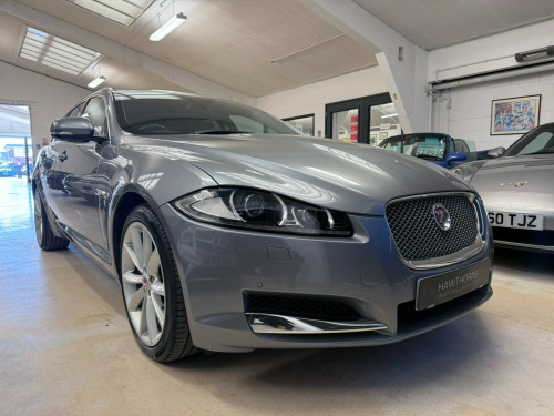 Jaguar XF  3.0d V6 Premium Luxury Sportbrake 5dr Diesel Auto Euro 5 (s/s) (240 ps)