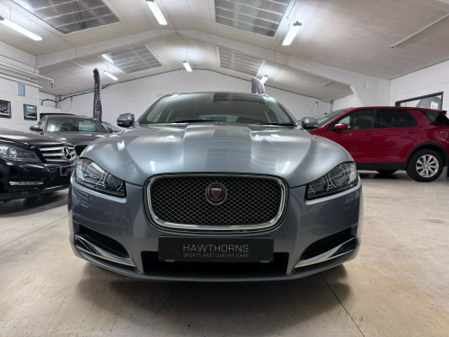 Jaguar XF  3.0d V6 Premium Luxury Sportbrake 5dr Diesel Auto Euro 5 (s/s) (240 ps)