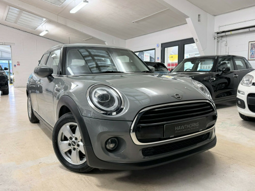 MINI Hatch  1.5 Cooper Classic Hatchback 5dr Petrol Manual Euro 6 (s/s) (136 ps)