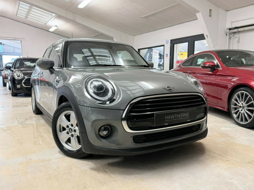 MINI Hatch  1.5 Cooper Classic Hatchback 5dr Petrol Manual Euro 6 (s/s) (136 ps)