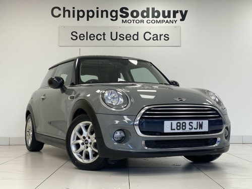 MINI Hatch  1.5 Cooper Hatchback 3dr Petrol Auto Euro 6 (s/s) (136 ps)