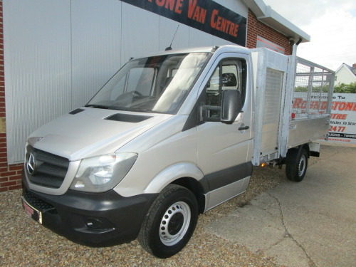 Mercedes-Benz Sprinter  313 CDI MWB SINGLE CAB CAGED TIPPER TRUCK WITH TOOL BOX