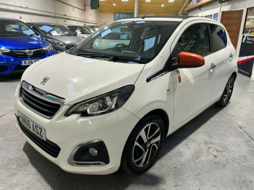 Peugeot 108  1.2 PureTech Roland Garros Top! 5dr Petrol Manual Euro 6 (82 ps)