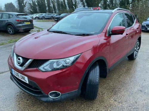 Nissan Qashqai  1.6 DIG-T Tekna SUV 5dr Petrol Manual 2WD Euro 6 (s/s) (163 ps)