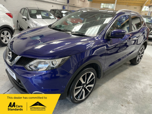 Nissan Qashqai  1.6 dCi Tekna SUV 5dr Diesel Manual 4WD Euro 5 (s/s) (130 ps)