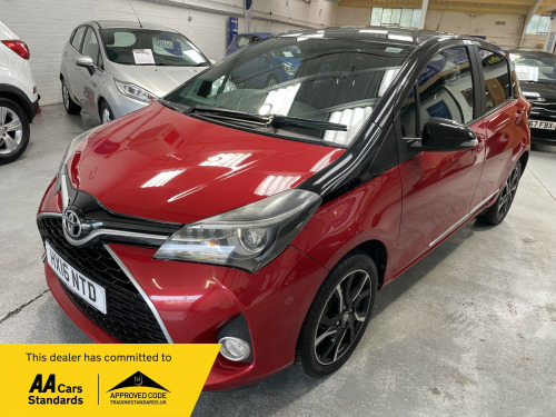 Toyota Yaris  1.33 Dual VVT-i Design Hatchback 5dr Petrol Manual Euro 6 (99 ps)