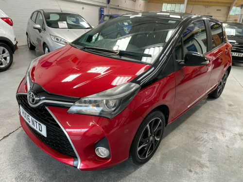 Toyota Yaris  1.33 Dual VVT-i Design Hatchback 5dr Petrol Manual Euro 6 (99 ps)