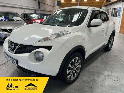 Nissan Juke  1.5 dCi 8v Tekna SUV 5dr Diesel Manual Euro 5 (s/s) (110 ps)