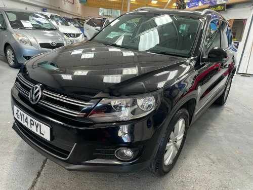 Volkswagen Tiguan 2.0 TDI BlueMotion Tech Match SUV 5dr Diesel Manual 4WD Euro 5 (s/s) (177 p