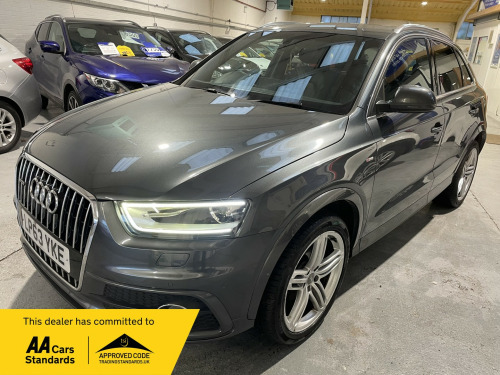 Audi Q3  2.0 TFSI S line SUV 5dr Petrol Manual quattro Euro 5 (s/s) (170 ps)