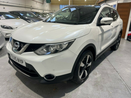 Nissan Qashqai  1.5 dCi n-tec+ SUV 5dr Diesel Manual 2WD Euro 5 (s/s) (110 ps) 