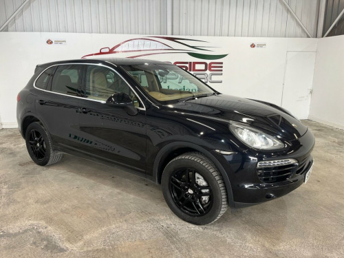 Porsche Cayenne  3.0 D V6 TIPTRONIC 5d 245 BHP FSH, 2 keys, AIR, BO