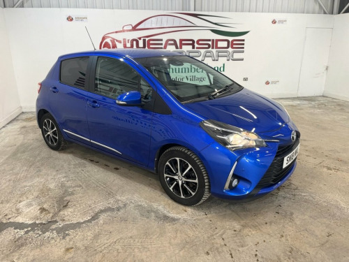 Toyota Yaris  1.5 VVT-i Icon Tech Hatchback 5dr Petrol Manual Eu