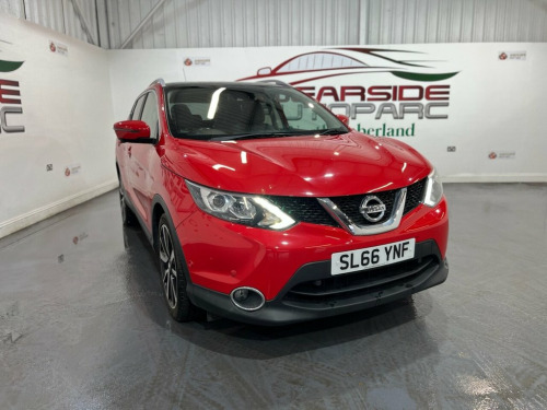 Nissan Qashqai  1.6 DIG-T Tekna SUV 5dr Petrol Manual 2WD Euro 6 ( 