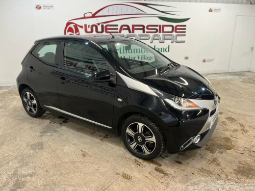 Toyota AYGO  1.0 VVT-i x-clusiv Hatchback 5dr Petrol Manual Eur