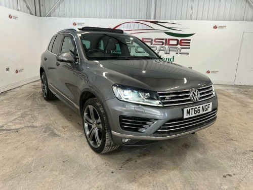 Volkswagen Touareg  3.0 TDI V6 BlueMotion Tech R-Line Plus SUV 5dr Die