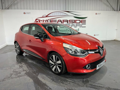 Renault Clio  1.5 dCi Dynamique S MediaNav Hatchback 5dr Diesel 