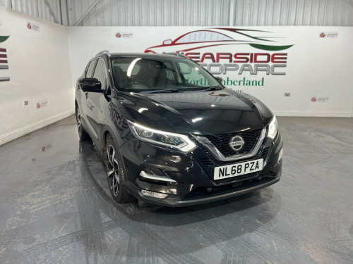 Nissan Qashqai  1.3 DIG-T Tekna SUV 5dr Petrol Manual Euro 6 (s/s)