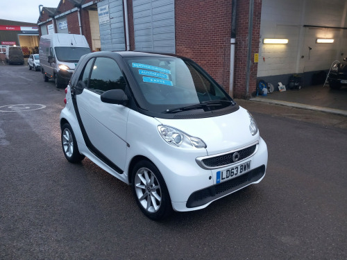 Smart fortwo  Passion mhd 2dr Softouch Auto [2010]