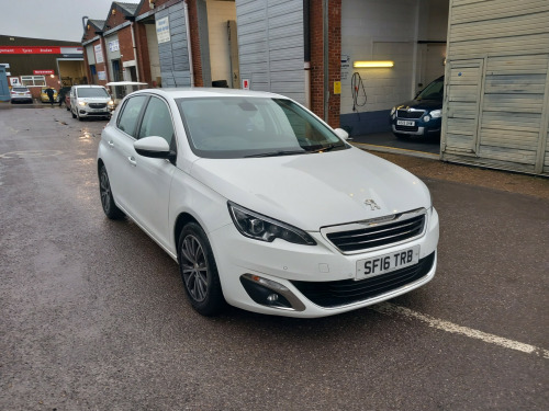 Peugeot 308  1.6 BlueHDi 120 Allure 5dr